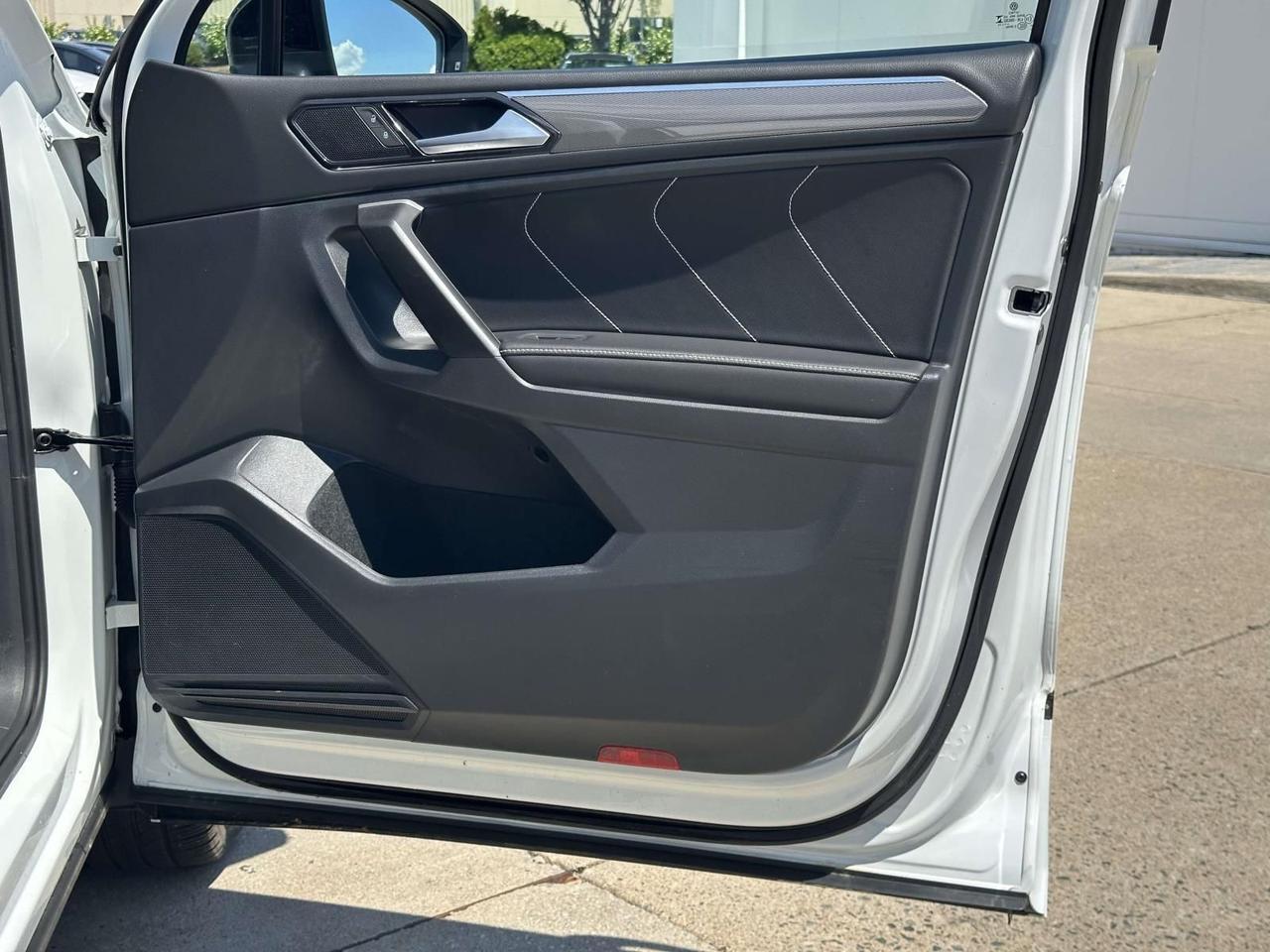 2024 Volkswagen Tiguan 2.0T SE R-Line Black Woodbridge VA