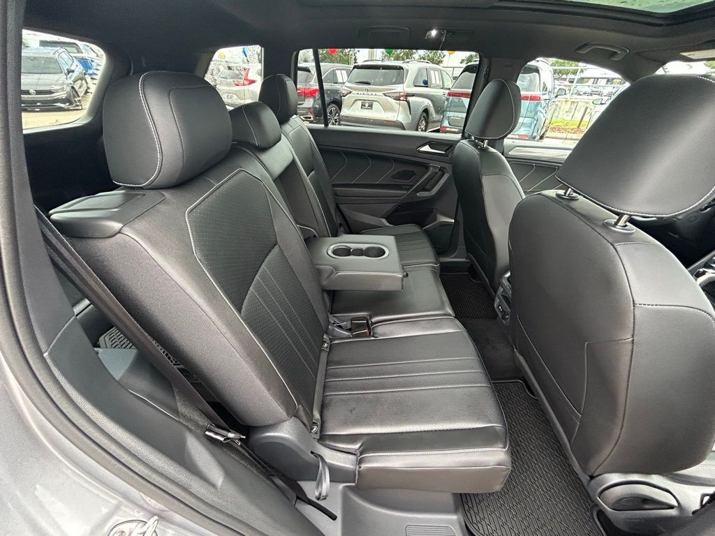 2024 Volkswagen Tiguan 2.0T SE R-Line Black Tampa FL