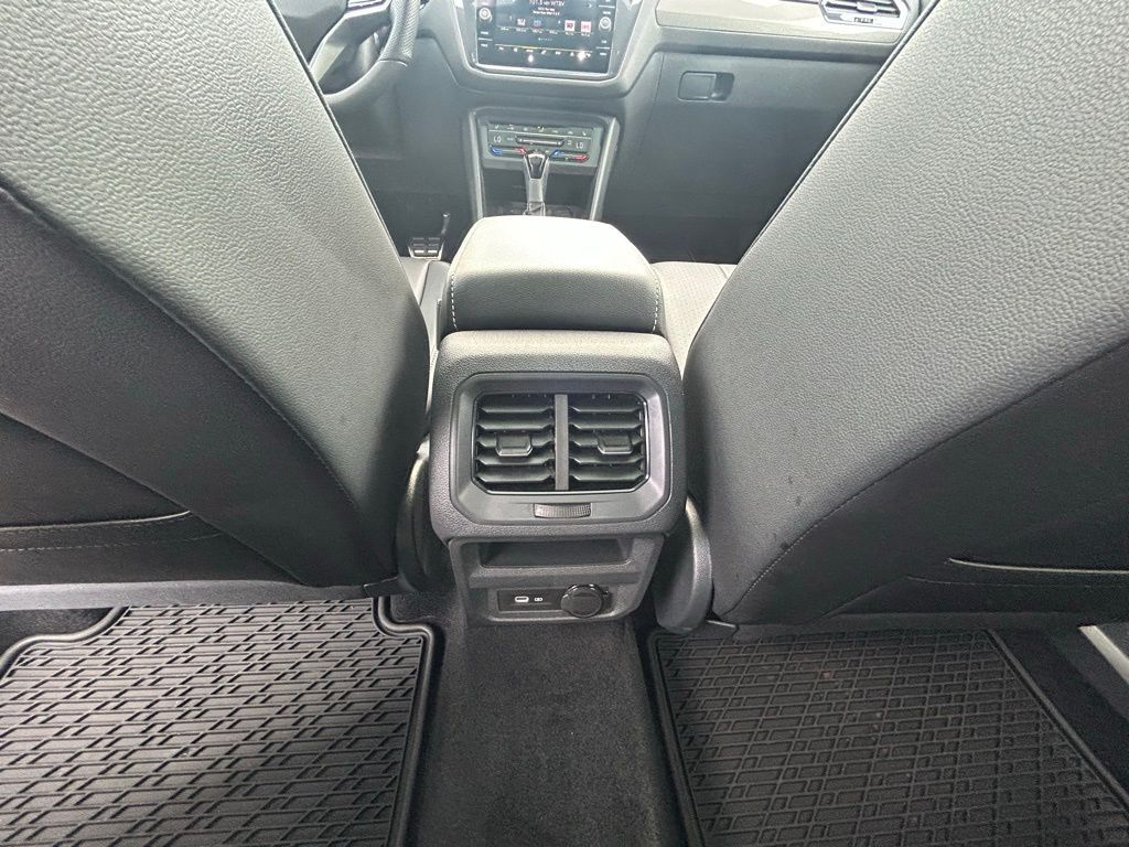 2024 Volkswagen Tiguan 2.0T SE R-Line Black Tampa FL