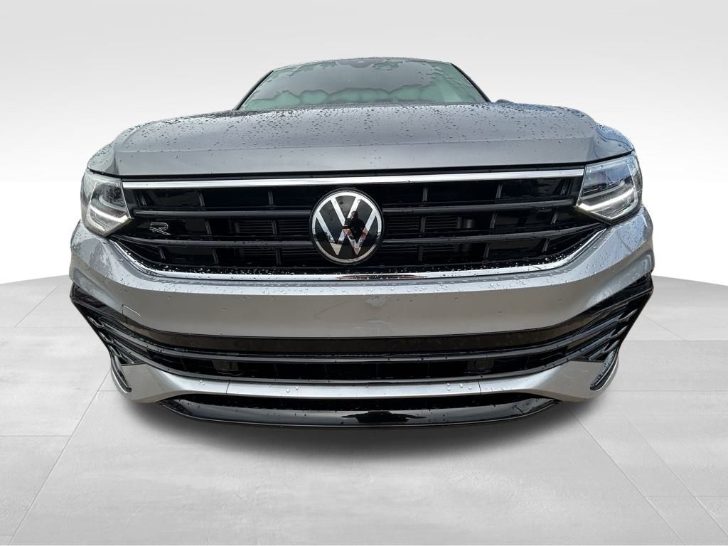 2024 Volkswagen Tiguan 2.0T SE R-Line Black Tampa FL