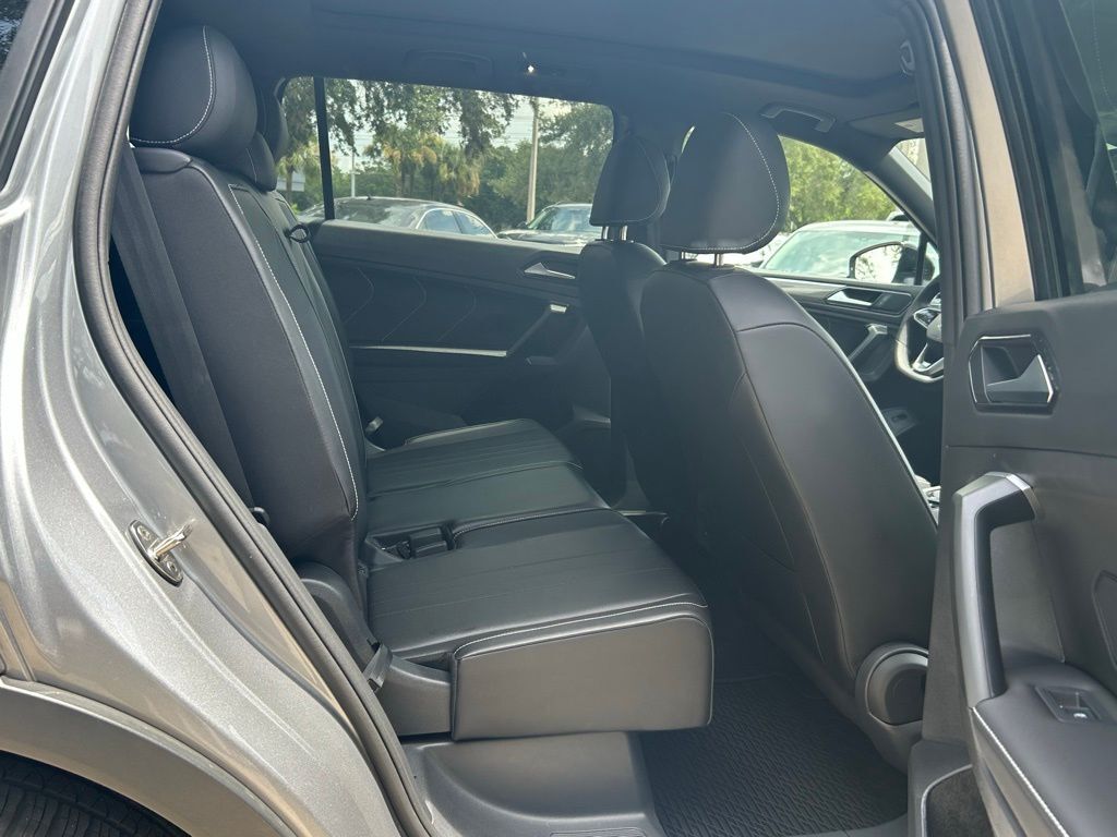 2024 Volkswagen Tiguan 2.0T SE R-Line Black Tampa FL