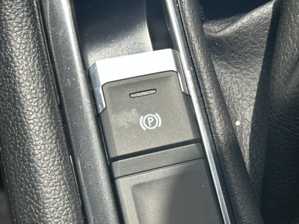 2024 Volkswagen Tiguan 2.0T SE R-Line Black Tampa FL