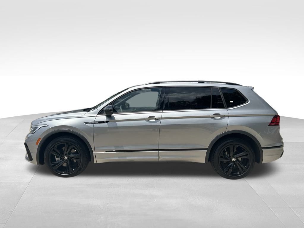 2024 Volkswagen Tiguan 2.0T SE R-Line Black Tampa FL