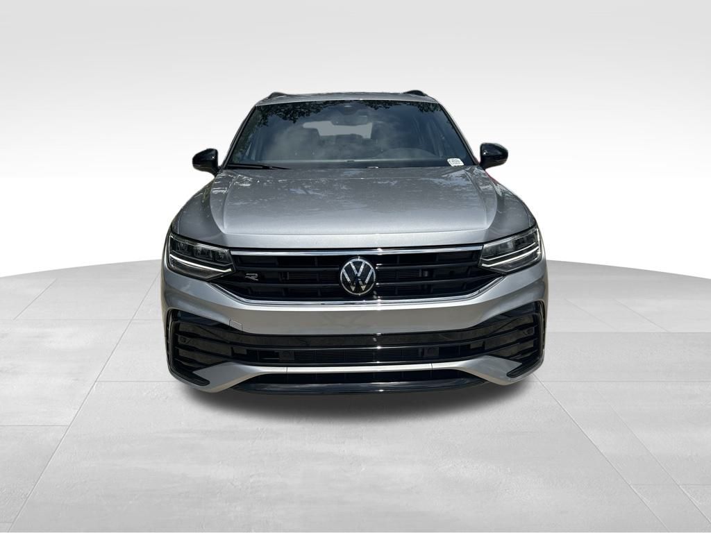 2024 Volkswagen Tiguan 2.0T SE R-Line Black Tampa FL