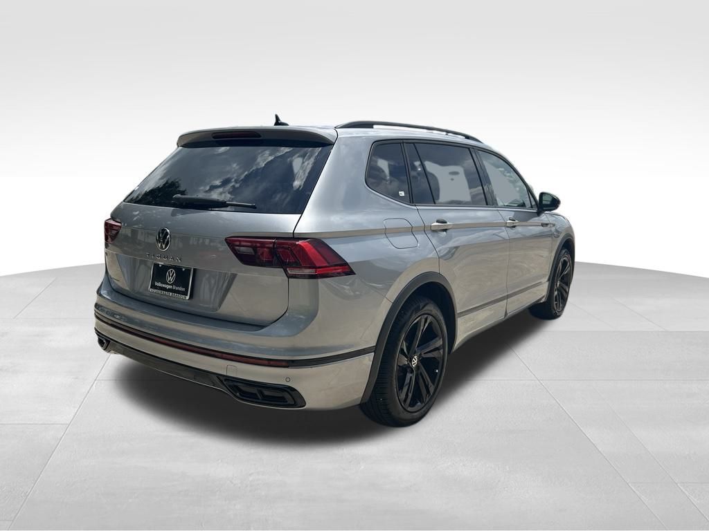 2024 Volkswagen Tiguan 2.0T SE R-Line Black Tampa FL