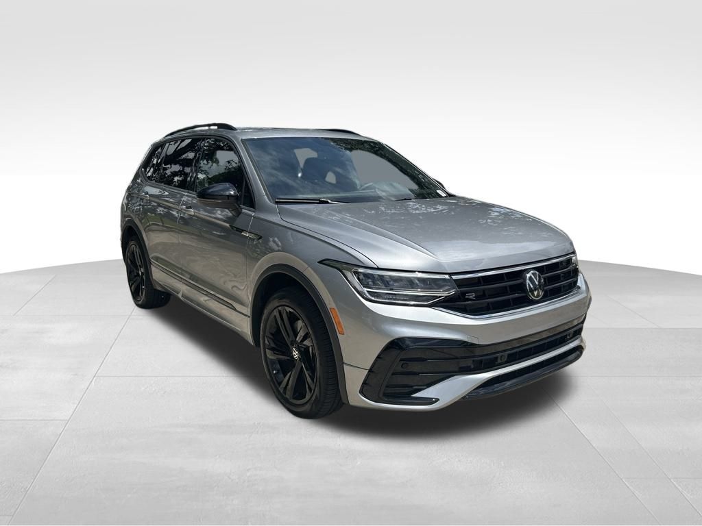 2024 Volkswagen Tiguan 2.0T SE R-Line Black Tampa FL