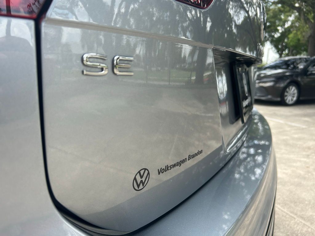 2024 Volkswagen Tiguan 2.0T SE R-Line Black Tampa FL