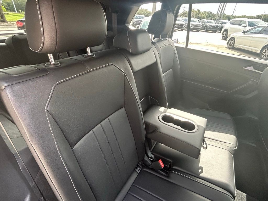 2024 Volkswagen Tiguan 2.0T SE R-Line Black Tampa FL