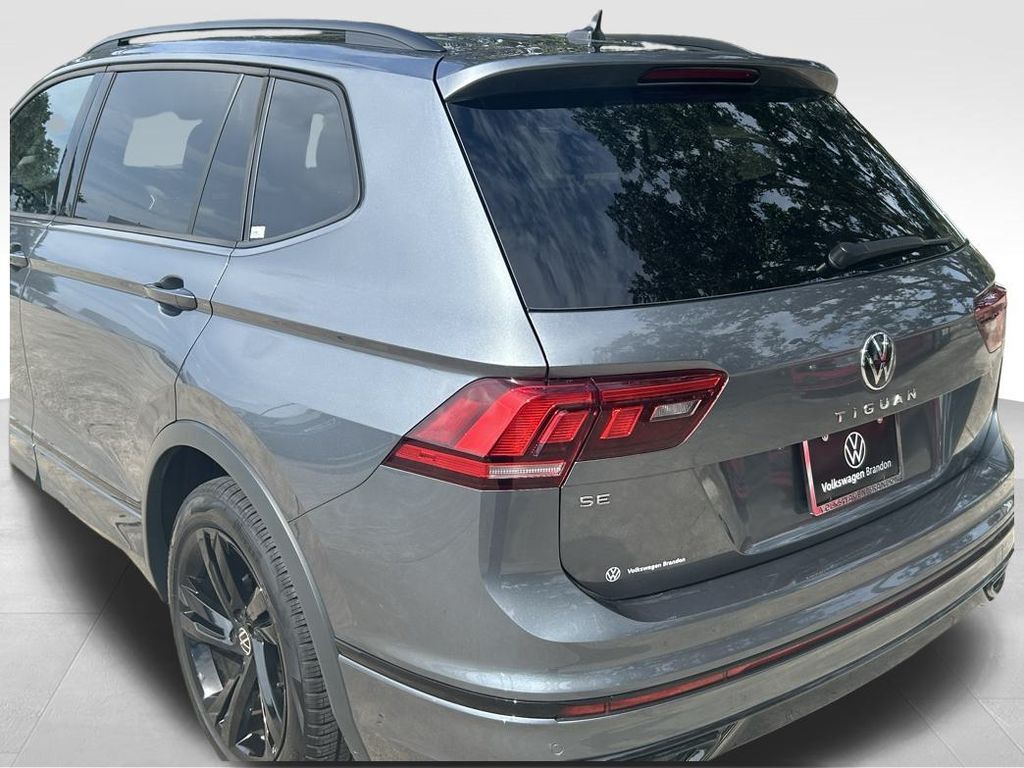 2024 Volkswagen Tiguan 2.0T SE R-Line Black Tampa FL
