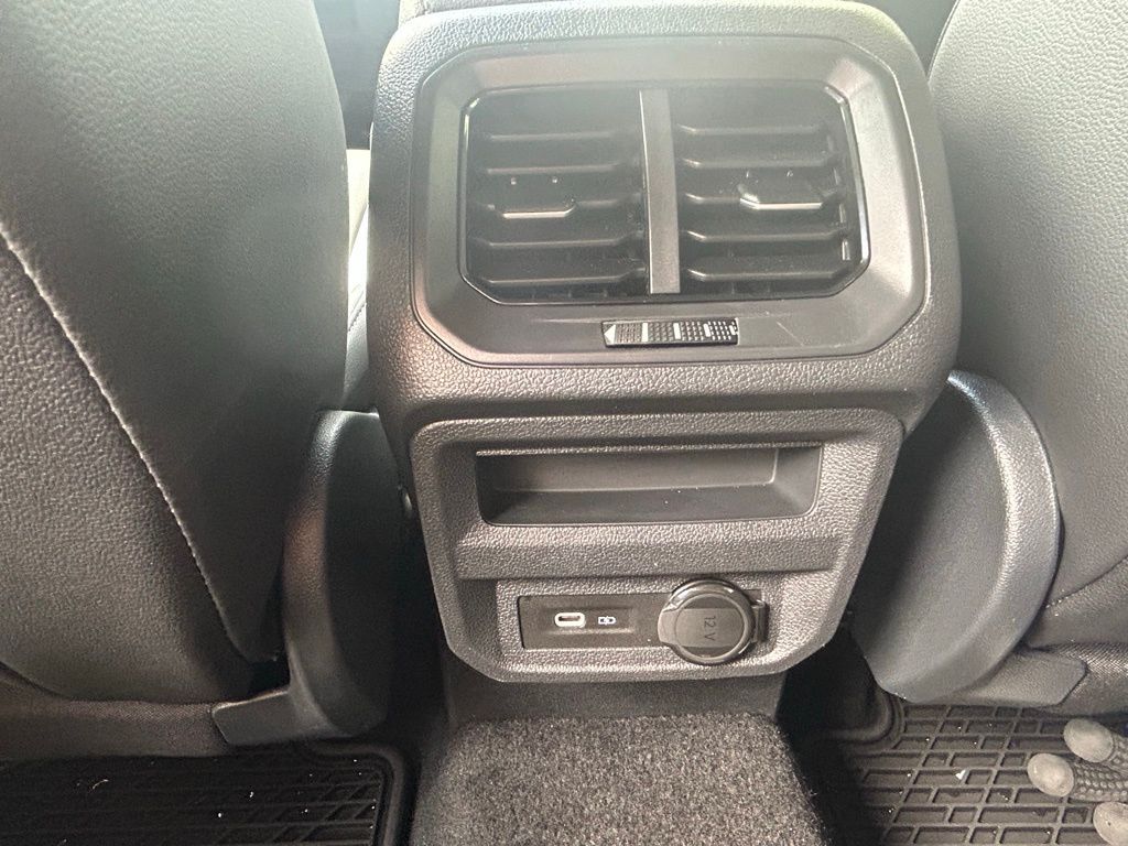 2024 Volkswagen Tiguan 2.0T SE R-Line Black Tampa FL