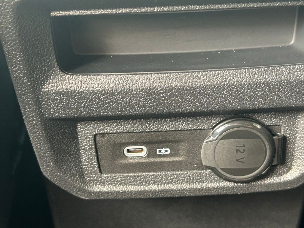 2024 Volkswagen Tiguan 2.0T SE R-Line Black Tampa FL