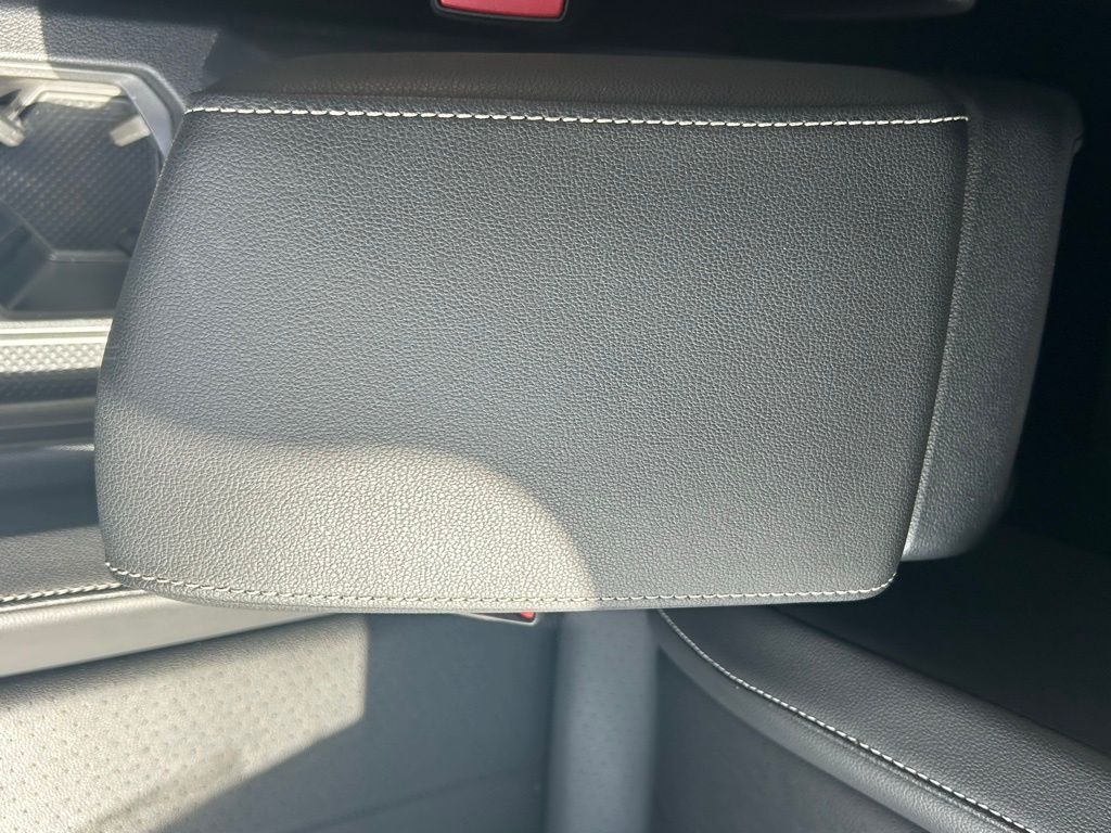 2024 Volkswagen Tiguan 2.0T SE R-Line Black Tampa FL