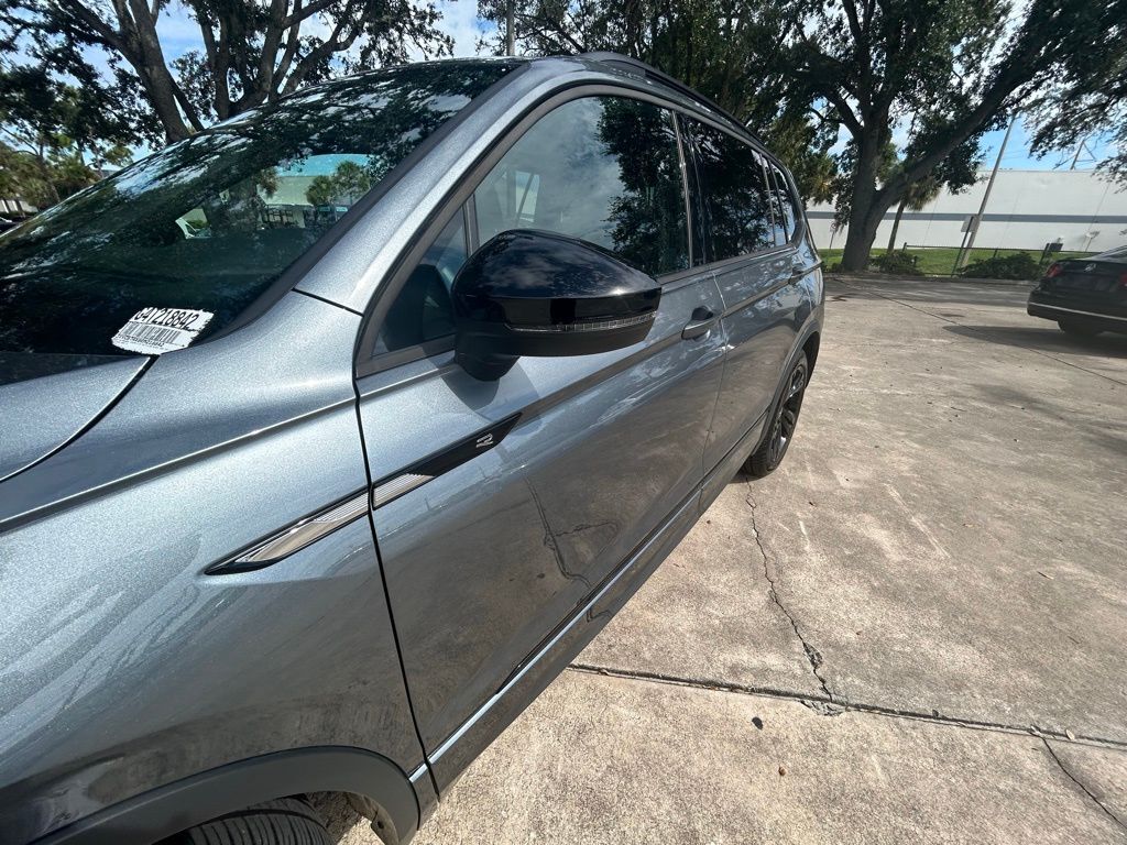 2024 Volkswagen Tiguan 2.0T SE R-Line Black Tampa FL