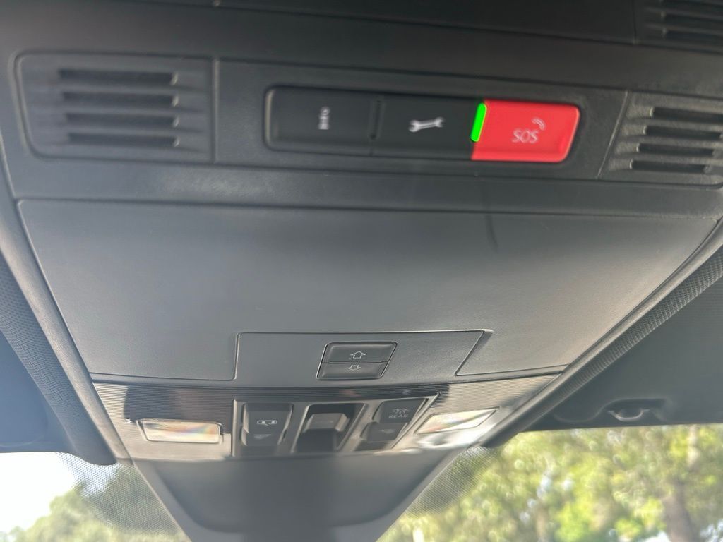 2024 Volkswagen Tiguan 2.0T SE R-Line Black Tampa FL