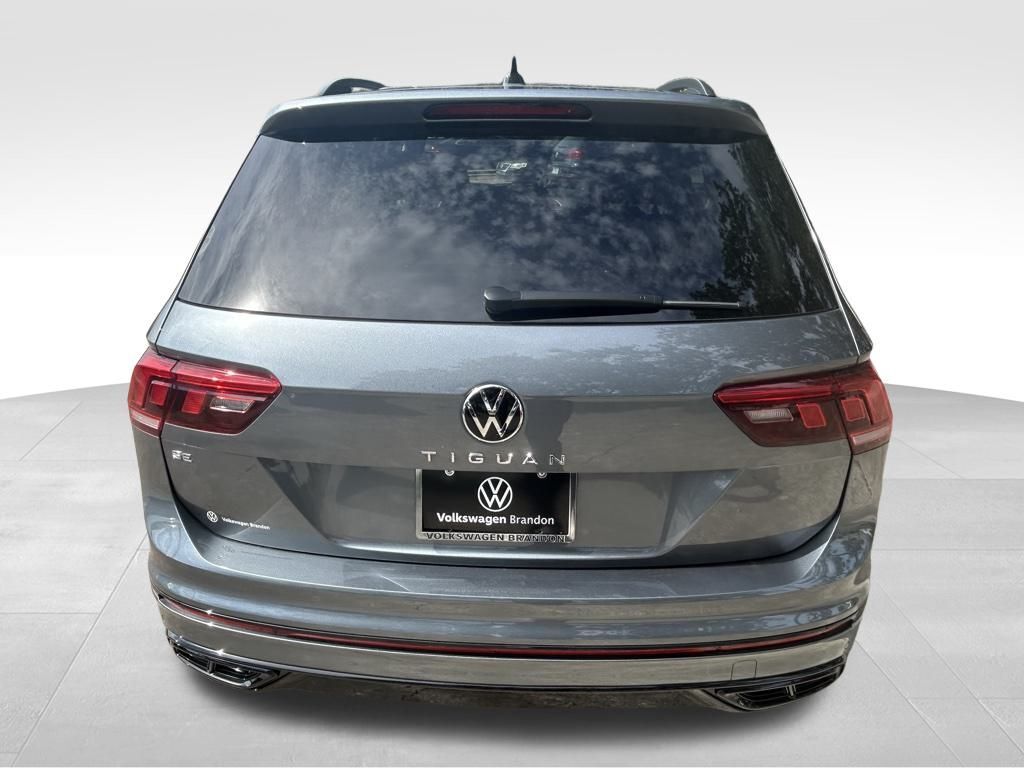 2024 Volkswagen Tiguan 2.0T SE R-Line Black Tampa FL
