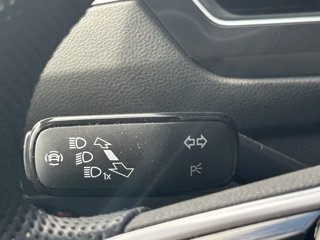 2024 Volkswagen Tiguan 2.0T SE R-Line Black Tampa FL