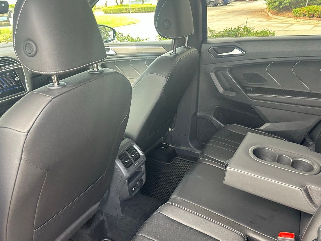 2024 Volkswagen Tiguan 2.0T SE R-Line Black Tampa FL