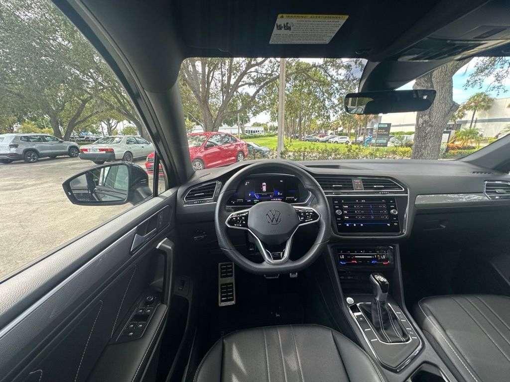 2024 Volkswagen Tiguan 2.0T SE R-Line Black Tampa FL