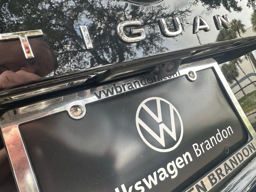 2024 Volkswagen Tiguan 2.0T SE R-Line Black Tampa FL