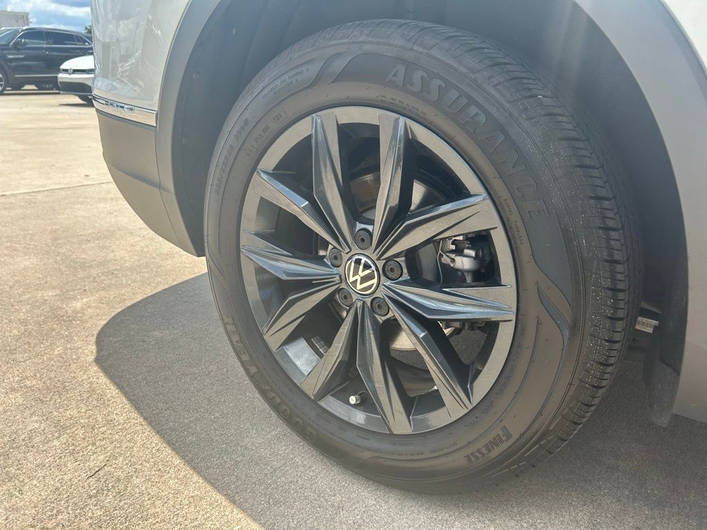 2024 Volkswagen Tiguan 2.0T SE Tampa FL
