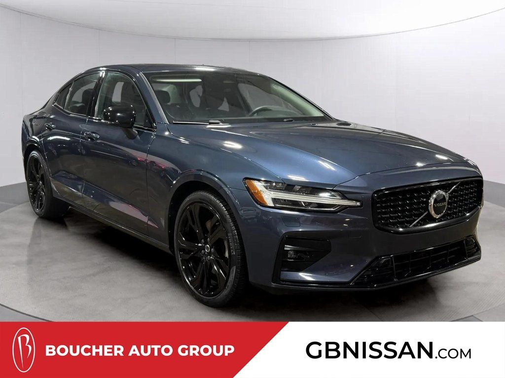 2024 Volvo S60 B5 Core Dark Theme