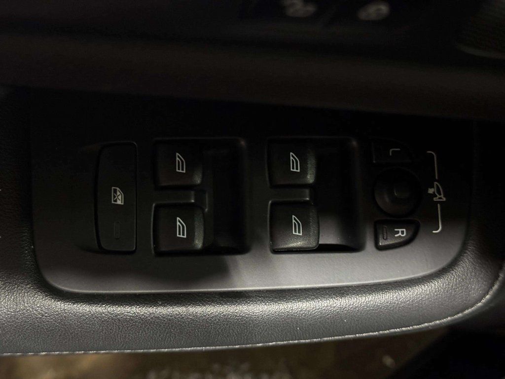 2024 Volvo S60 B5 Core Dark Theme San Clemente CA