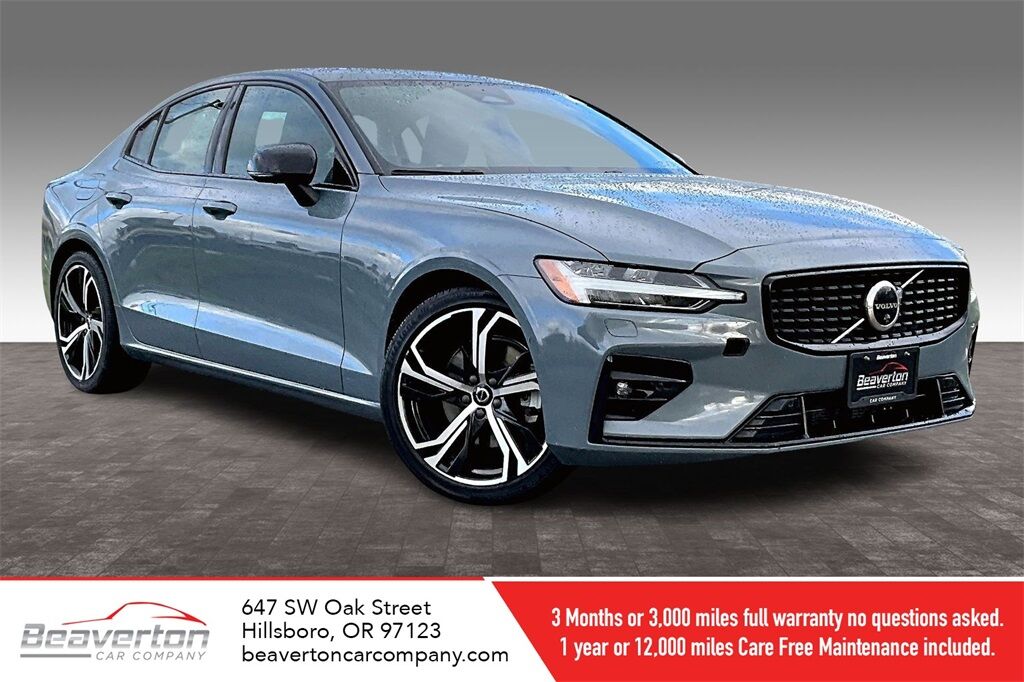 2024 Volvo S60 Plus's photo