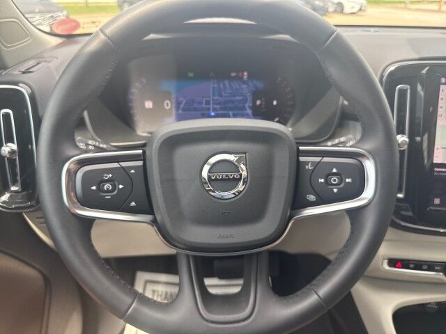 2024 Volvo XC40 Plus Bright Theme Springfield IL 2024 Volvo XC40 Plus Bright Theme Springfield IL