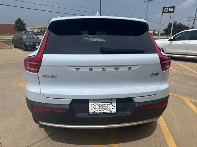 2024 Volvo XC40 Plus Bright Theme Springfield IL 2024 Volvo XC40 Plus Bright Theme Springfield IL