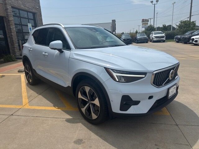 2024 Volvo XC40 Plus Bright Theme Springfield IL 2024 Volvo XC40 Plus Bright Theme Springfield IL