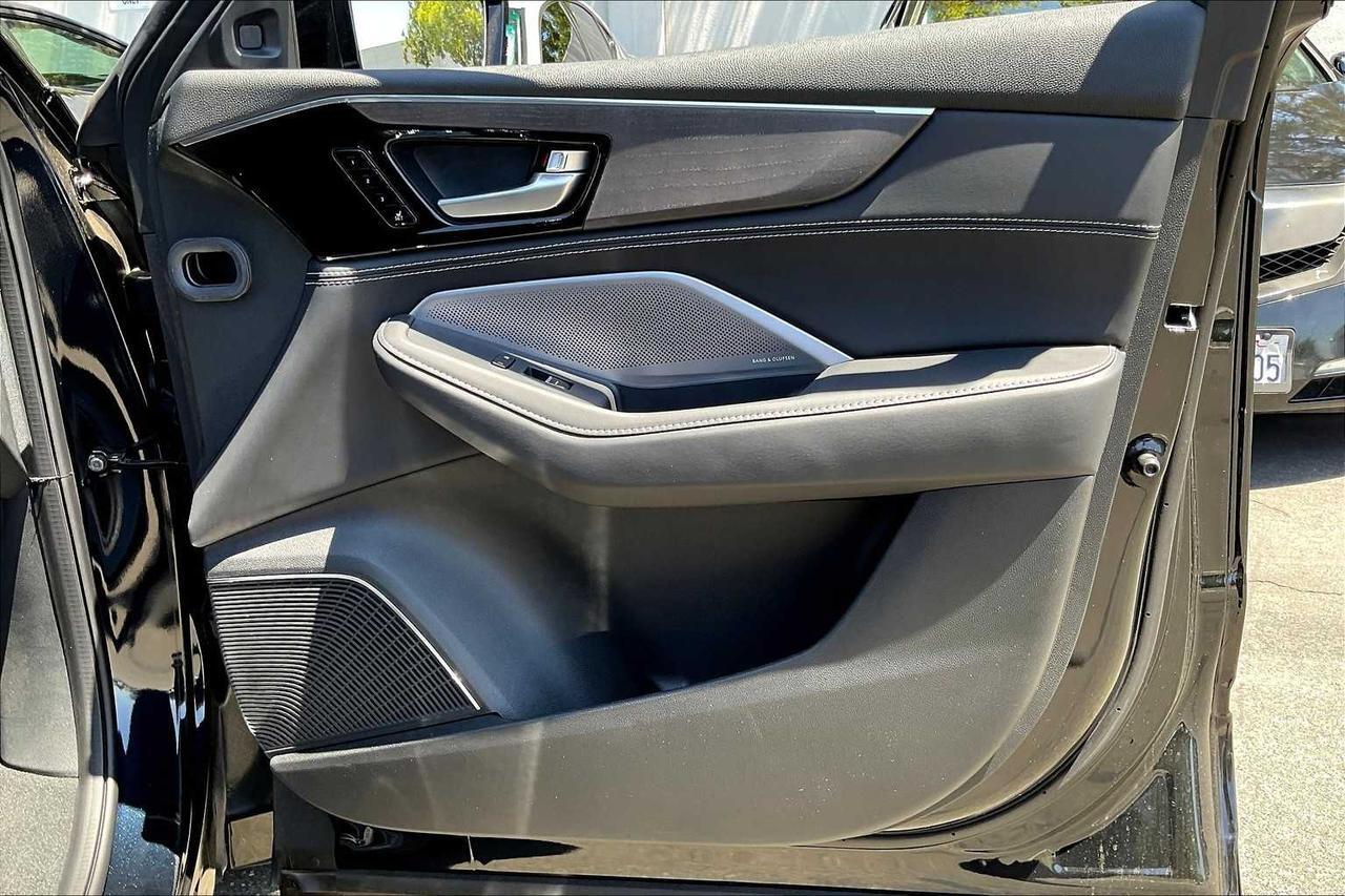2025 Acura MDX w/Advance Package Roseville CA