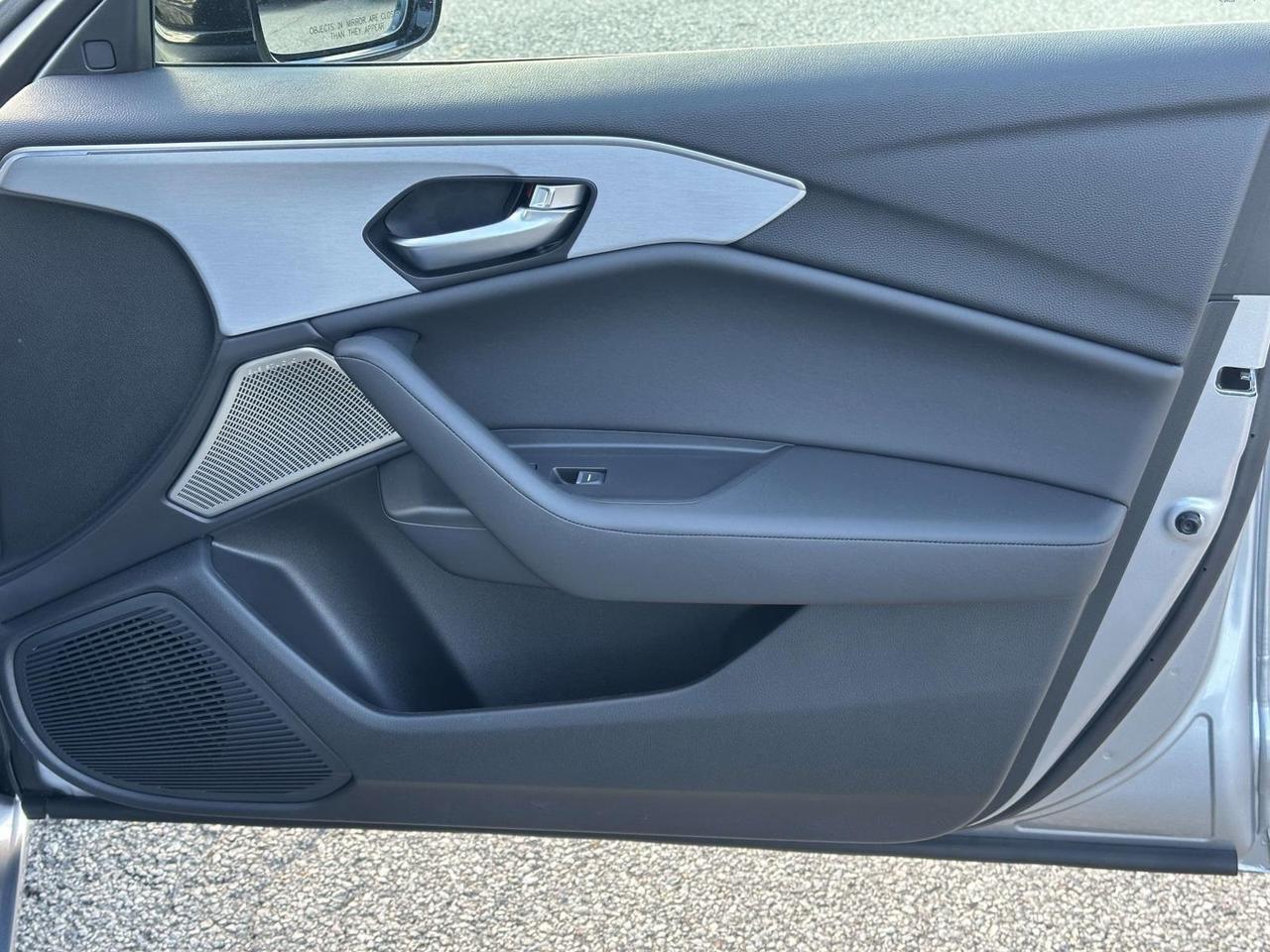 2025 Acura TLX Technology Package