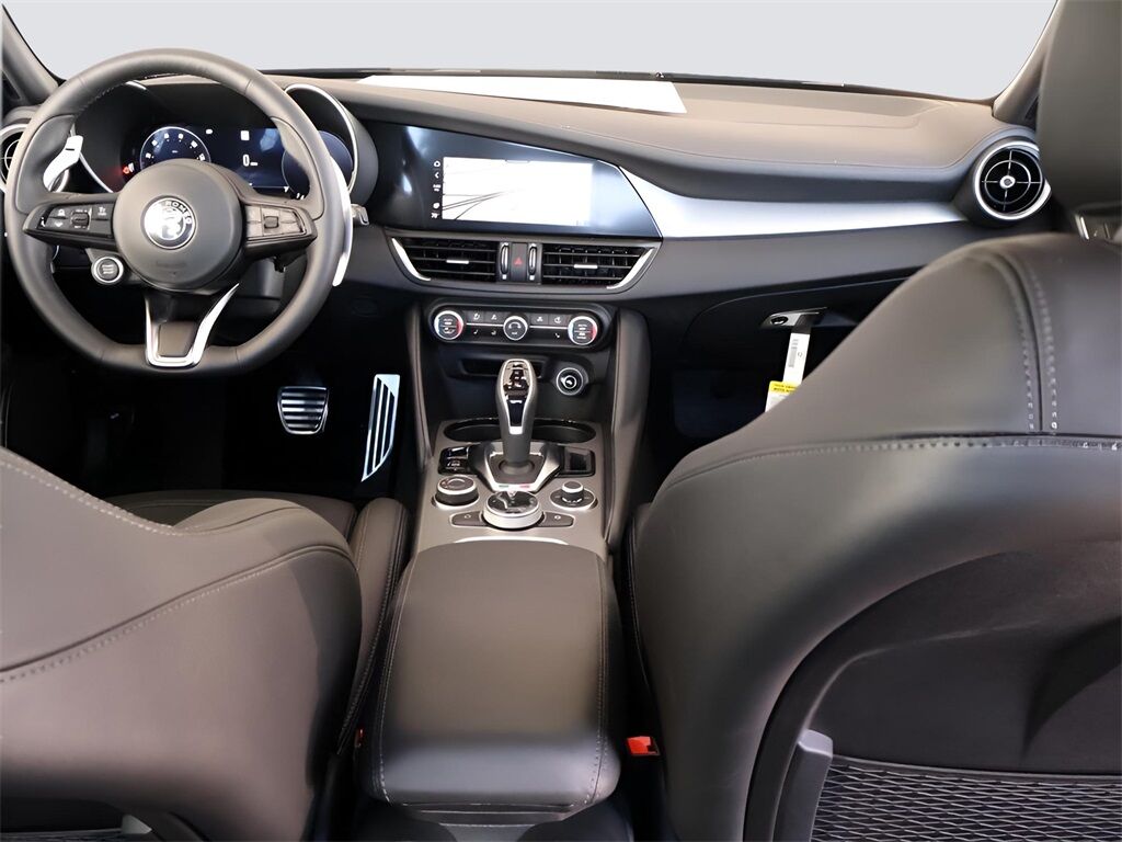 2025 Alfa Romeo Giulia San Clemente CA