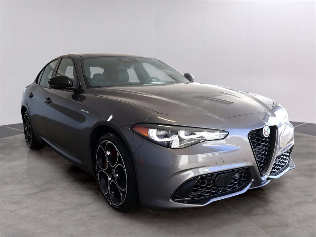 2025 Alfa Romeo Giulia San Clemente CA