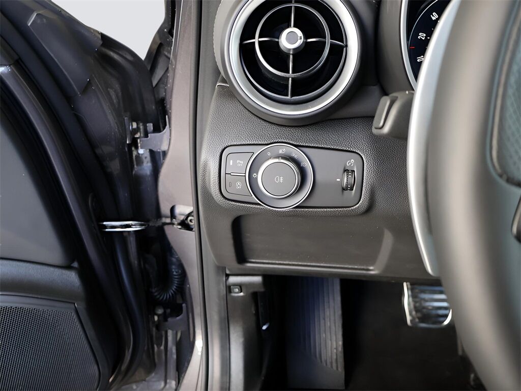 2025 Alfa Romeo Giulia San Clemente CA