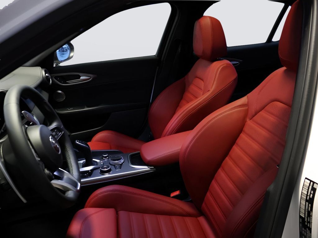 2025 Alfa Romeo Giulia San Clemente CA