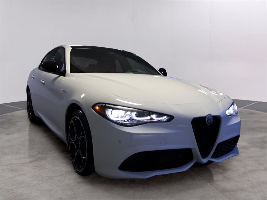 2025 Alfa Romeo Giulia San Clemente CA