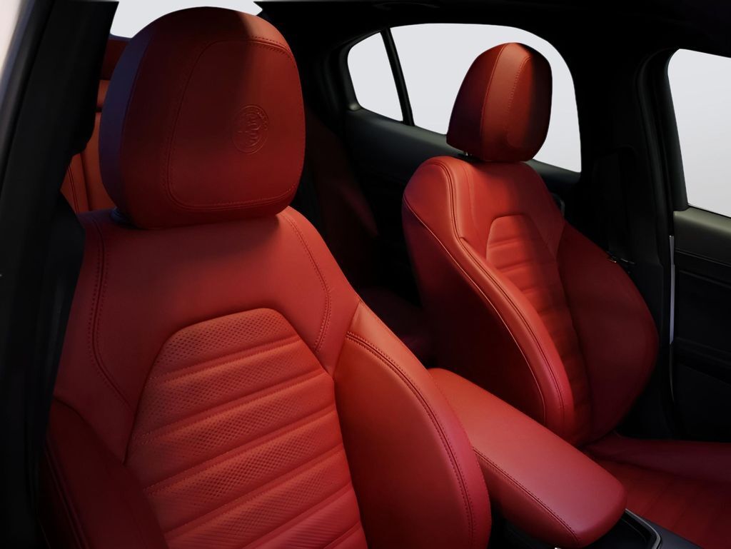 2025 Alfa Romeo Giulia San Clemente CA