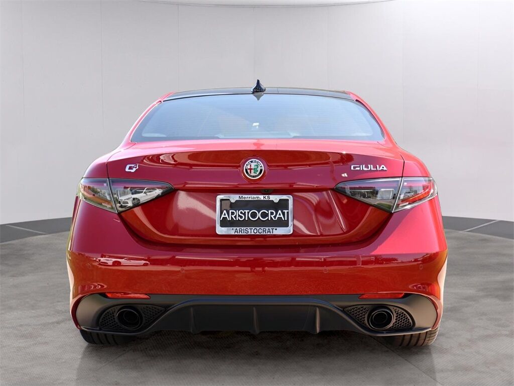 2025 Alfa Romeo Giulia San Clemente CA