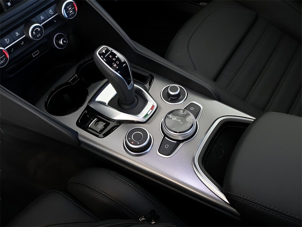 2025 Alfa Romeo Giulia Base San Clemente CA
