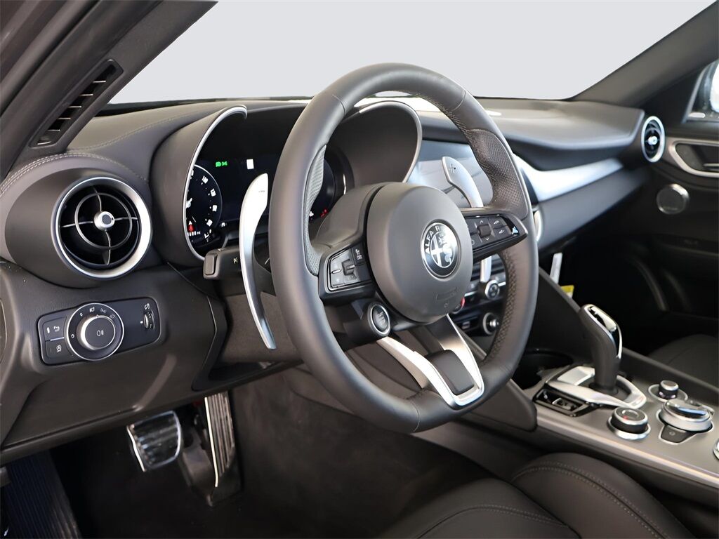 2025 Alfa Romeo Giulia Base San Clemente CA