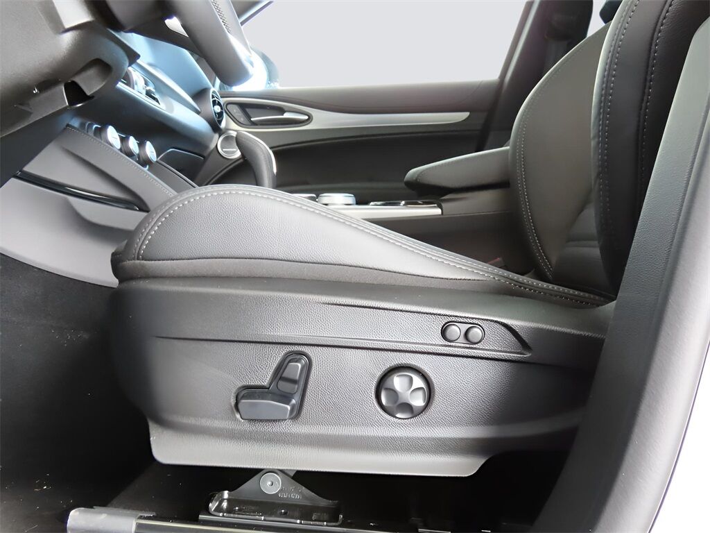 2025 Alfa Romeo Stelvio San Clemente CA