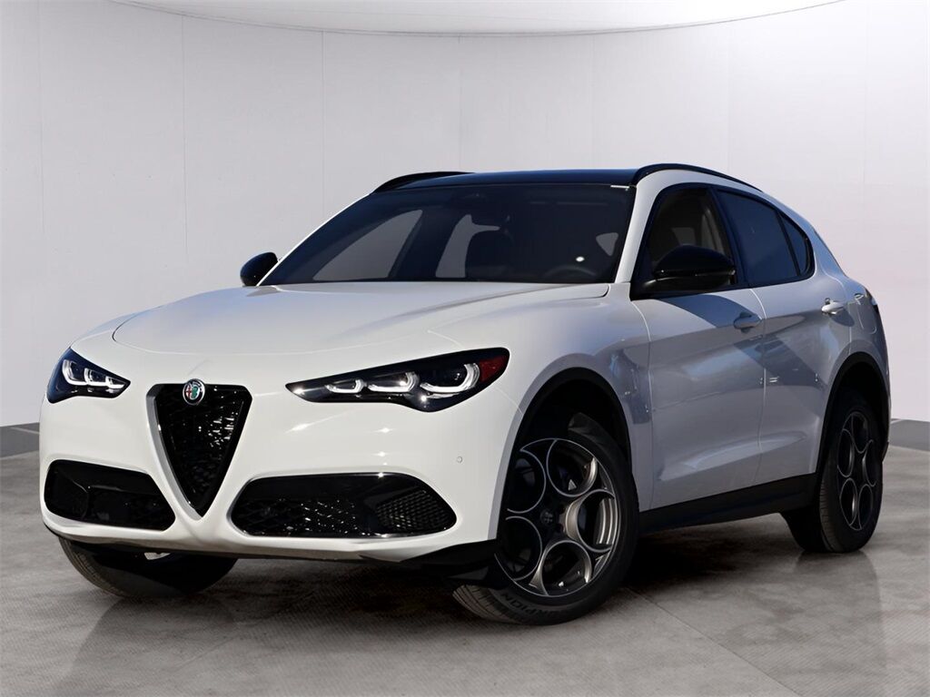 2025 Alfa Romeo Stelvio