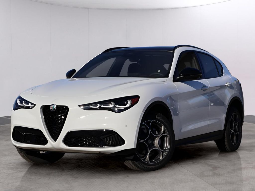 2025 Alfa Romeo Stelvio