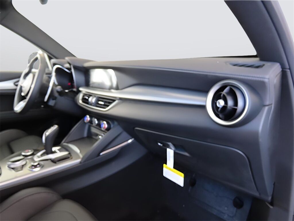 2025 Alfa Romeo Stelvio San Clemente CA