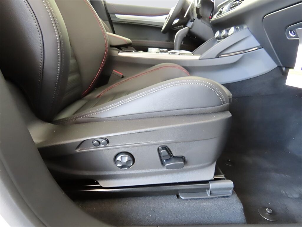 2025 Alfa Romeo Stelvio San Clemente CA