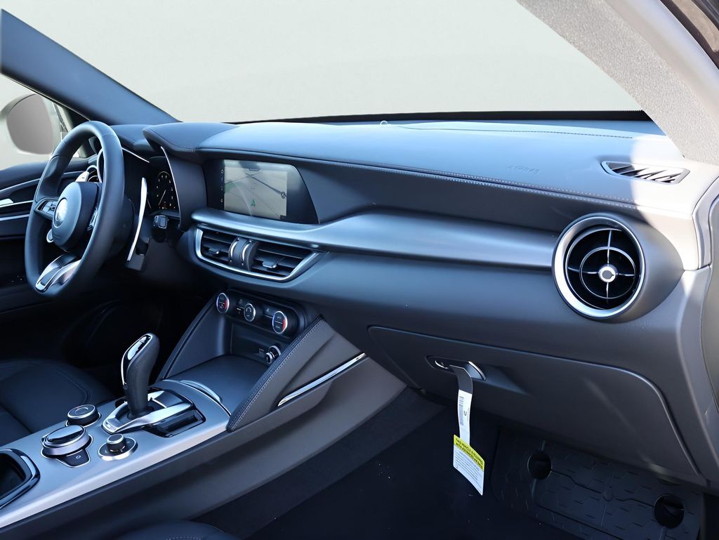 2025 Alfa Romeo Stelvio San Clemente CA