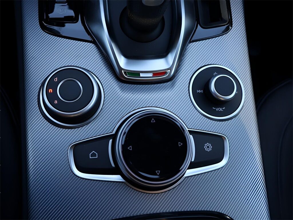 2025 Alfa Romeo Stelvio San Clemente CA