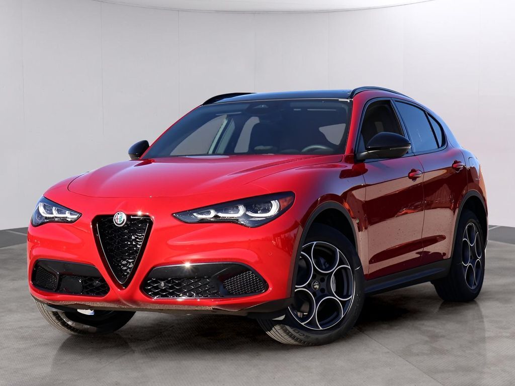 2025 Alfa Romeo Stelvio
