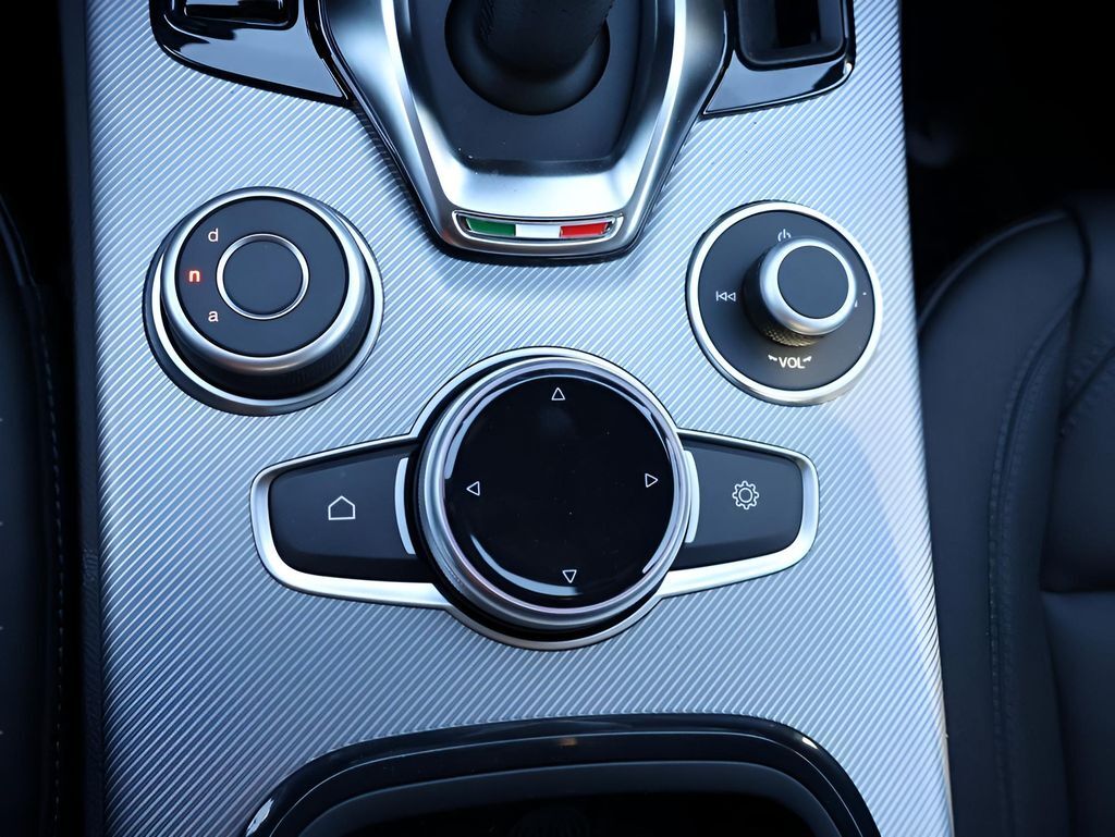 2025 Alfa Romeo Stelvio Base San Clemente CA